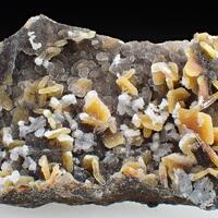 Wulfenite & Quartz