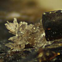 Hingganite-(Y) & Niobokupletskite