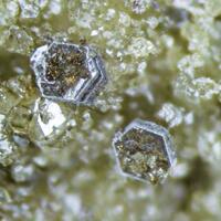 Synchysite-(Ce) & Siderite