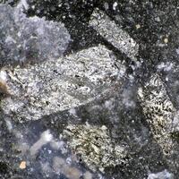 Weissbergite & Parapierrotite