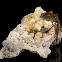 Chalcopyrite & Gmelinite-Na