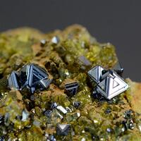 Magnetite With Diopside & Epidote