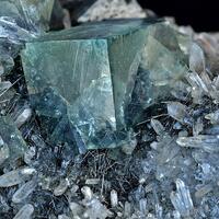 Bismuthinite & Fluorite