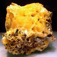 Wulfenite