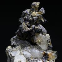 Ilvaite & Quartz