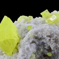 Native Sulphur & Calcite
