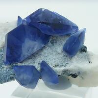 Benitoite & Natrolite