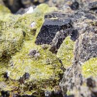 Clinozoisite & Andradite