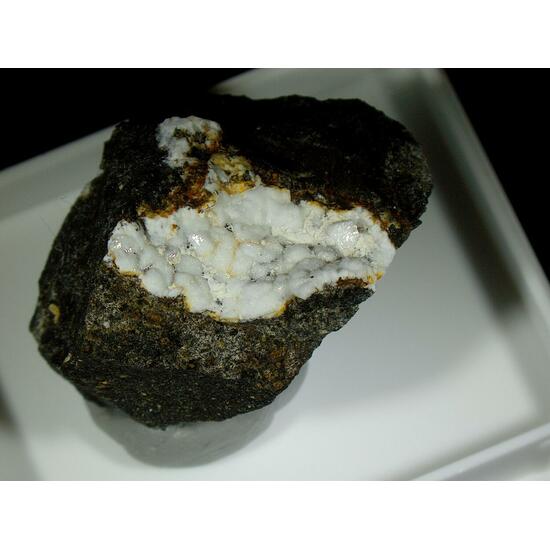 Phillipsite