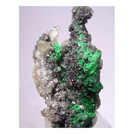 Bayldonite & Cerussite