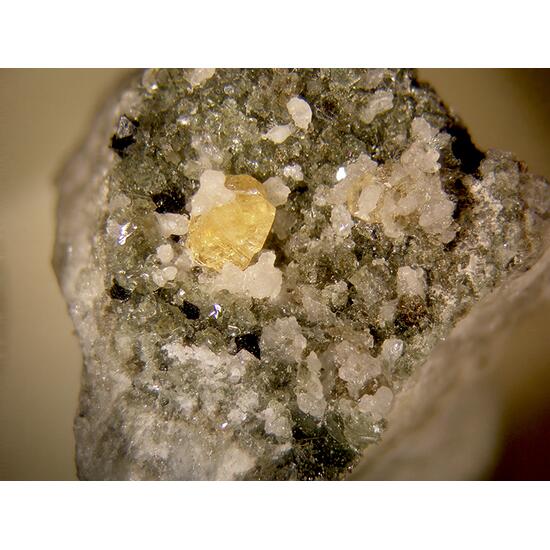 Humite & Spinel