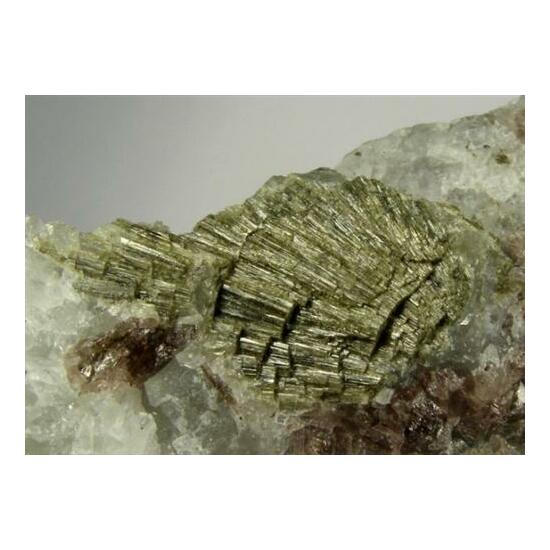 Clinozoisite & Axinite-(Fe)