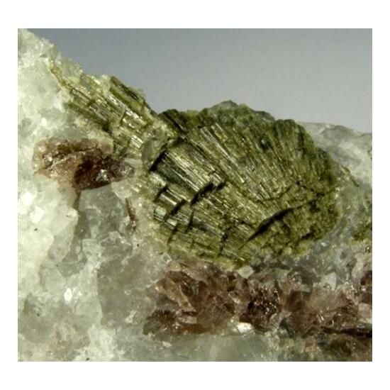 Clinozoisite & Axinite-(Fe)