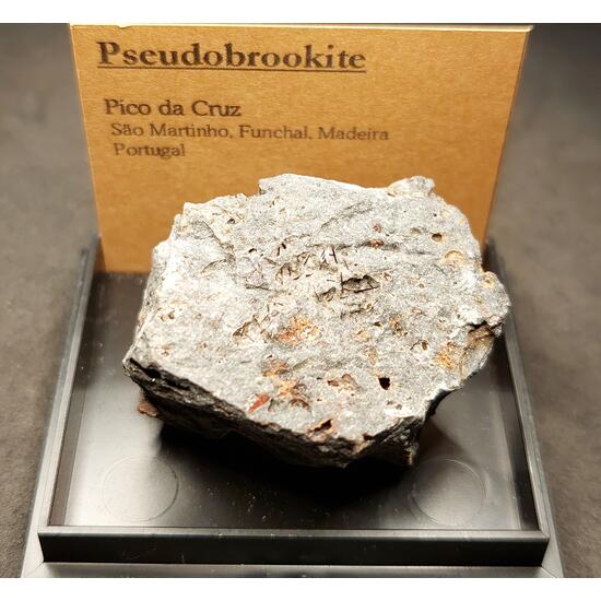 Pseudobrookite