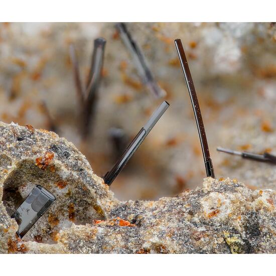 Edenite & Pseudobrookite