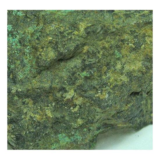 Ferriallanite-(Ce)