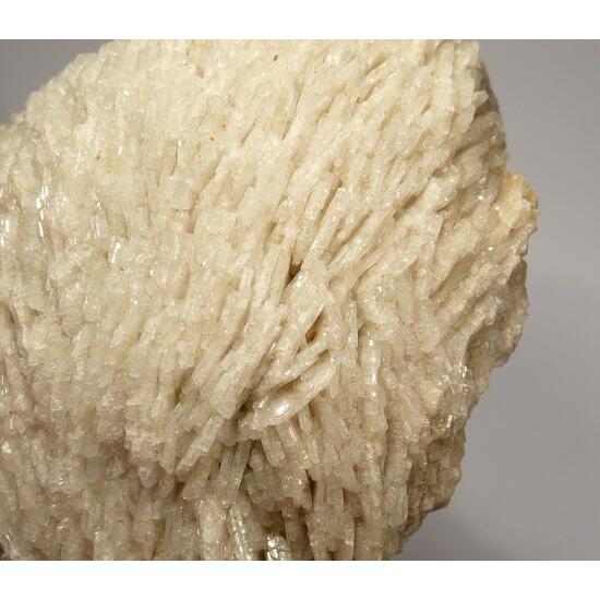 Cleavelandite