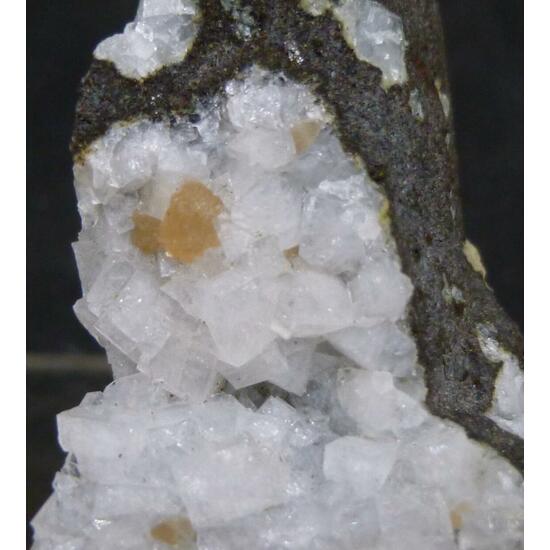 Thomsonite-Ca & Chabazite-Ca