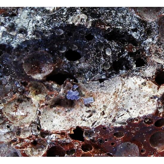 Indialite & Pseudobrookite