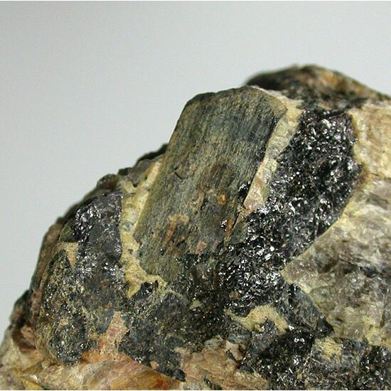 Euxenite-(Y)