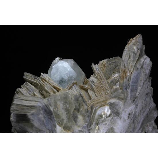 Goshenite With Muscovite