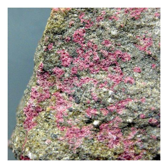 Erythrite