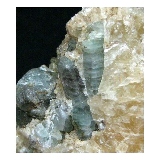 Fluorapatite In Calcite