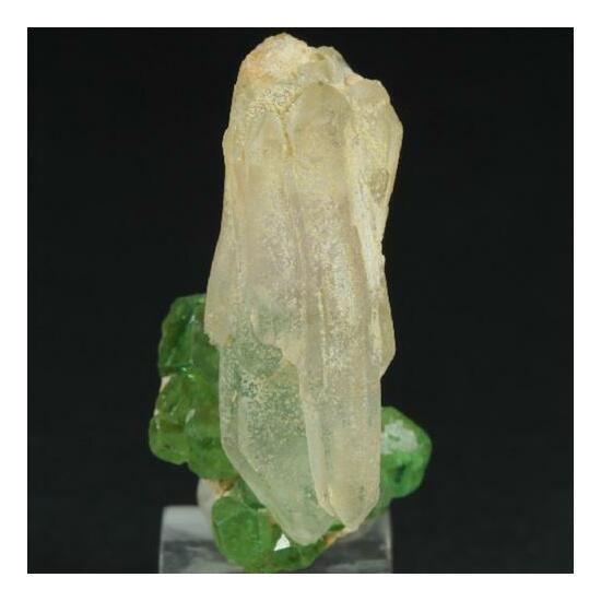 Quartz On Demantoid