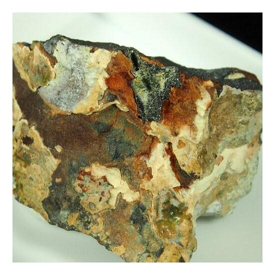 Ganomatite