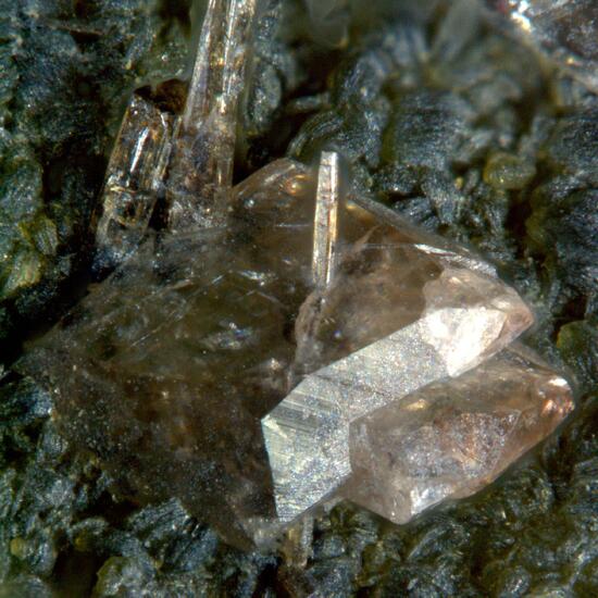 Allanite-(Ce)