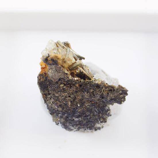 Hauchecornite & Millerite