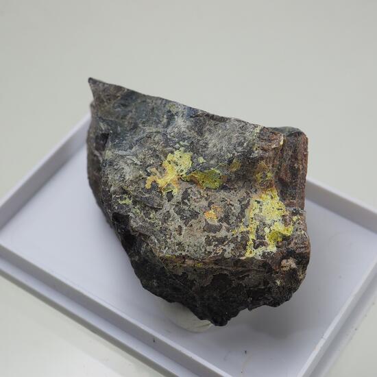 Uranospinite & Uraninite