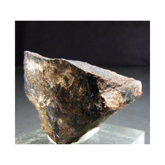 Allanite-(Y)