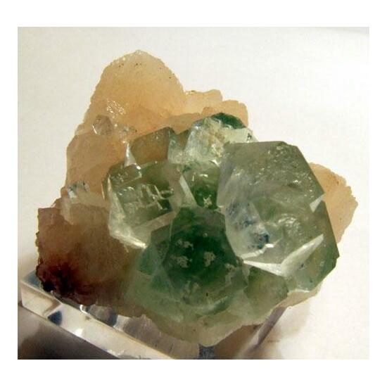 Fluorapophyllite-(K) & Stilbite