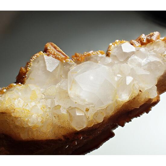Wulfenite