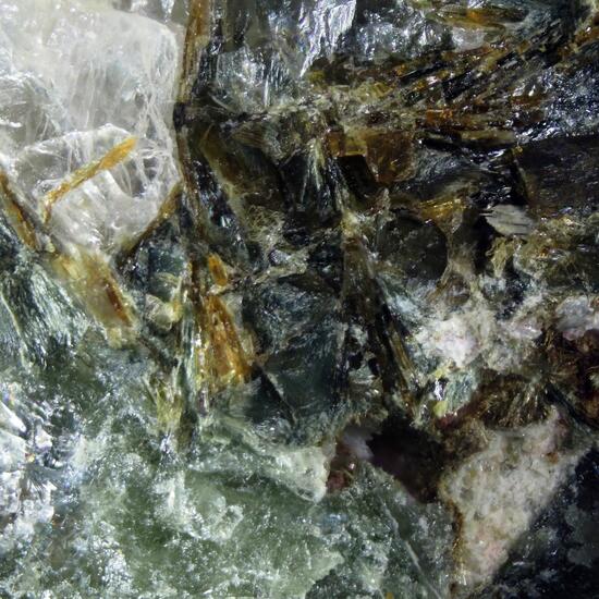 Nabalamprophyllite