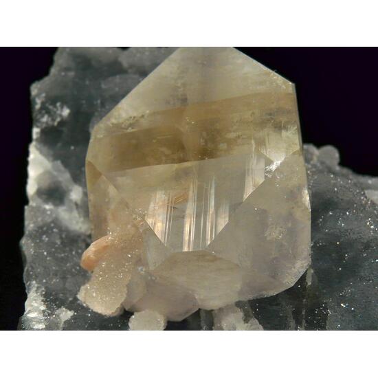 Fluorapophyllite-(K)