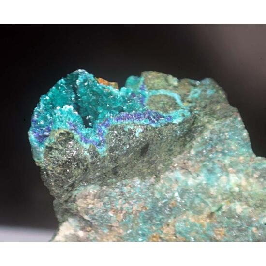 Tangdanite