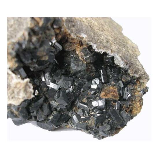 Babingtonite