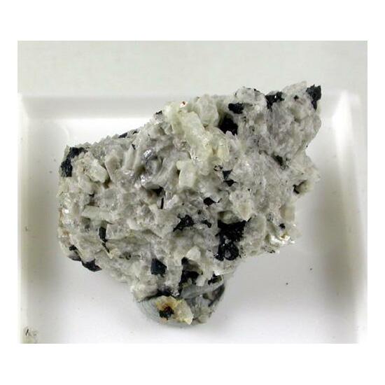 Pyrochlore Katophorite & Britholite