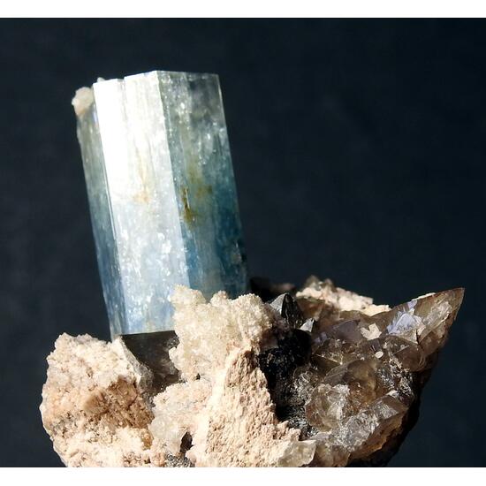 Beryl Var Aquamarine