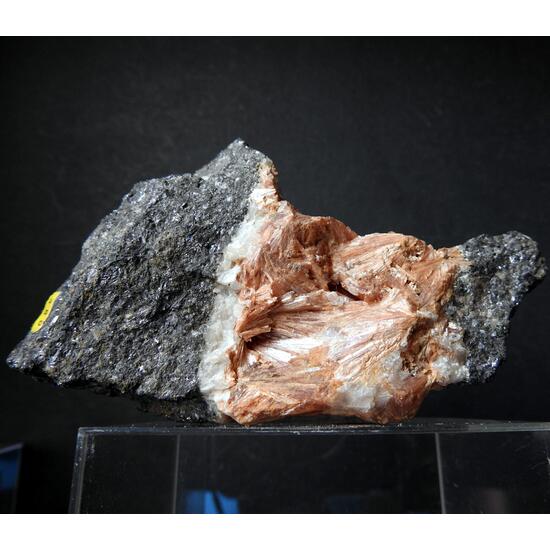 Inesite