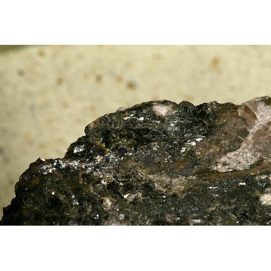 Bannisterite
