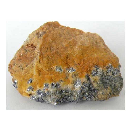 Ferrimolybdite & Molybdite