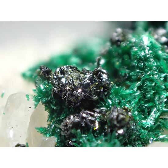 Vésigniéite & Malachite