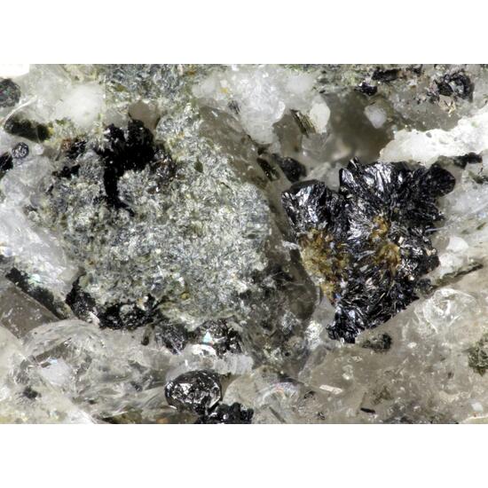 Deveroite-(Ce) & Cervandonite-(Ce)