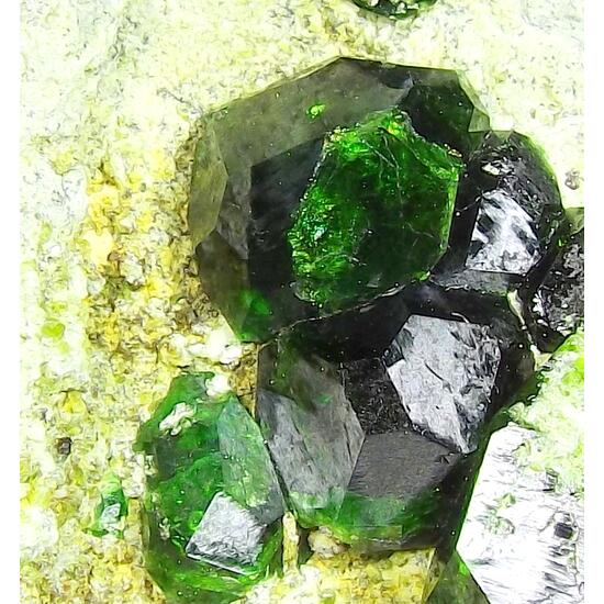 Garnet Andradite Var Demantoid