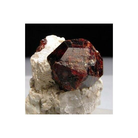Garnet Var Spessartine