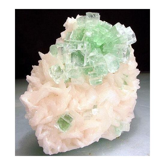 Apophyllite & Stilbite