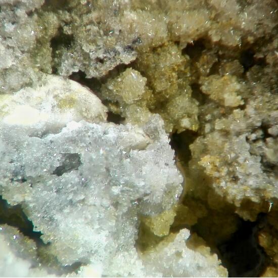 Huizingite-(Al)